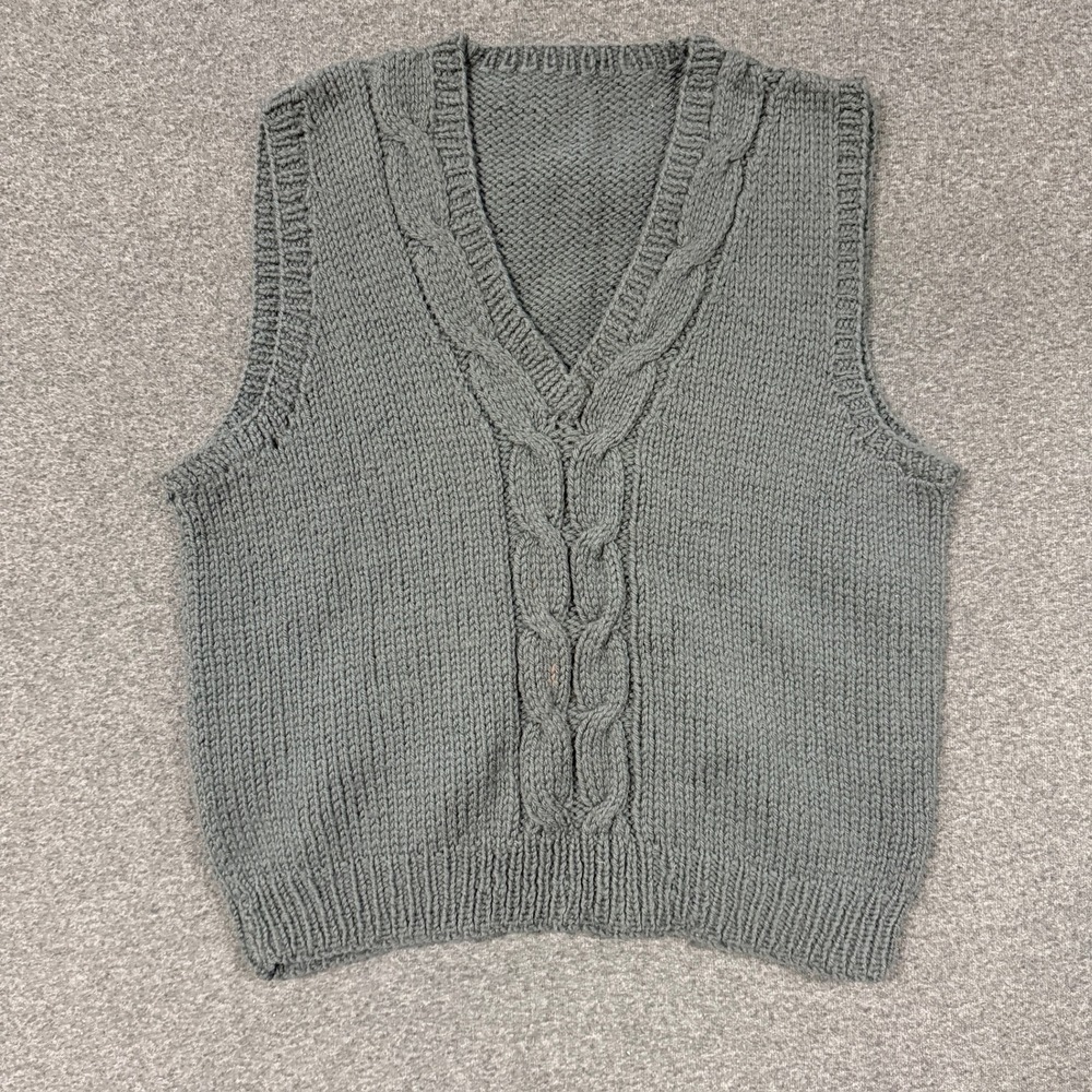 Vintage Handmade Cable Knit Sweater Vest Unisex M Gray Good V-Neck Sleeveless